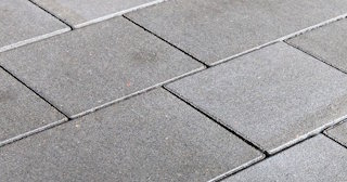Купить тротуарную плитку 300х300х30 от 904 руб. в Каменске-Уральском