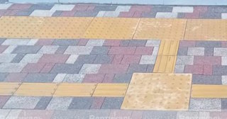 Купить тактильную бетонную плитку по цене от 745 руб. в Каменске-Уральском