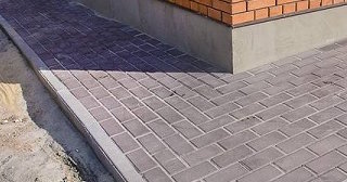 Укладка плитки на отмостку: Цена от 851 руб. в Каменске-Уральском от ТротуарнаяПлитка