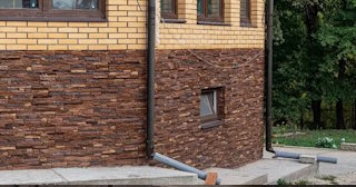 Наружная отделка фундамента в Каменске-Уральском от ТротуарнаяПлитка по цене от 957 руб.