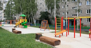 Благоустройство детской площадки во дворе от 2021 руб. в Каменске-Уральском